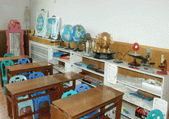 幼儿园科学发现室：丰富的操作材料